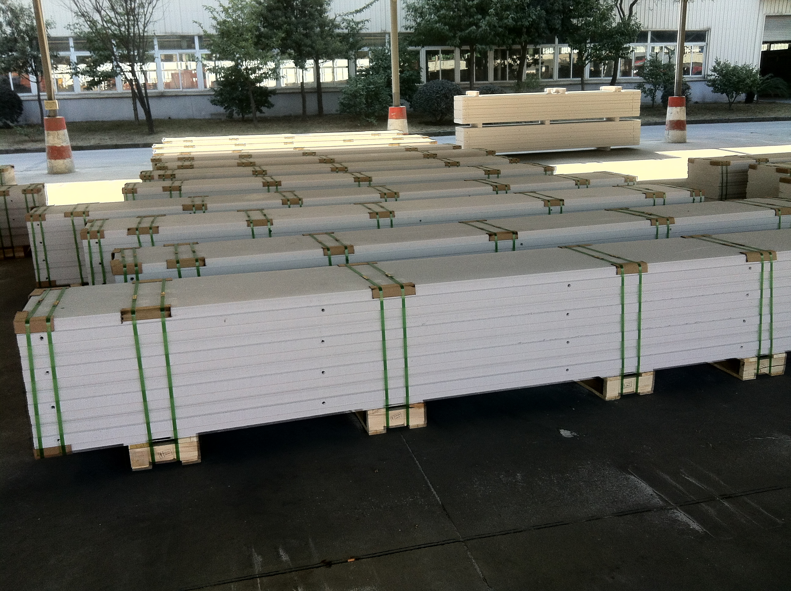 Environmentally Friendly Standardized Fence AAC Panel for Schools